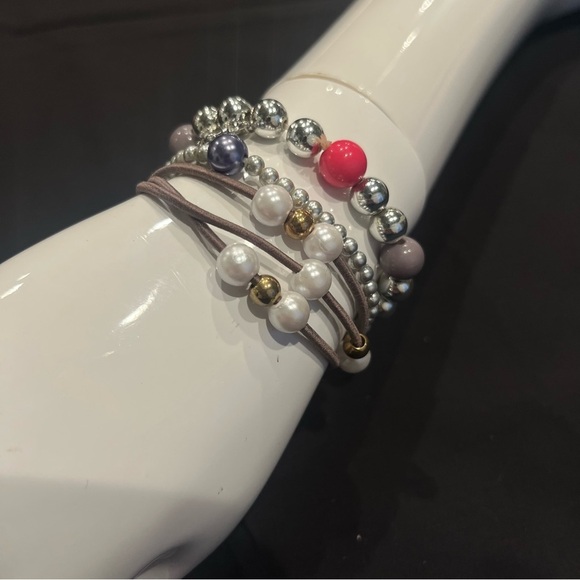 3 For $20! Kids Girls Multi-Color Beaded Bracelet Set of 3 - Picture 1 of 6